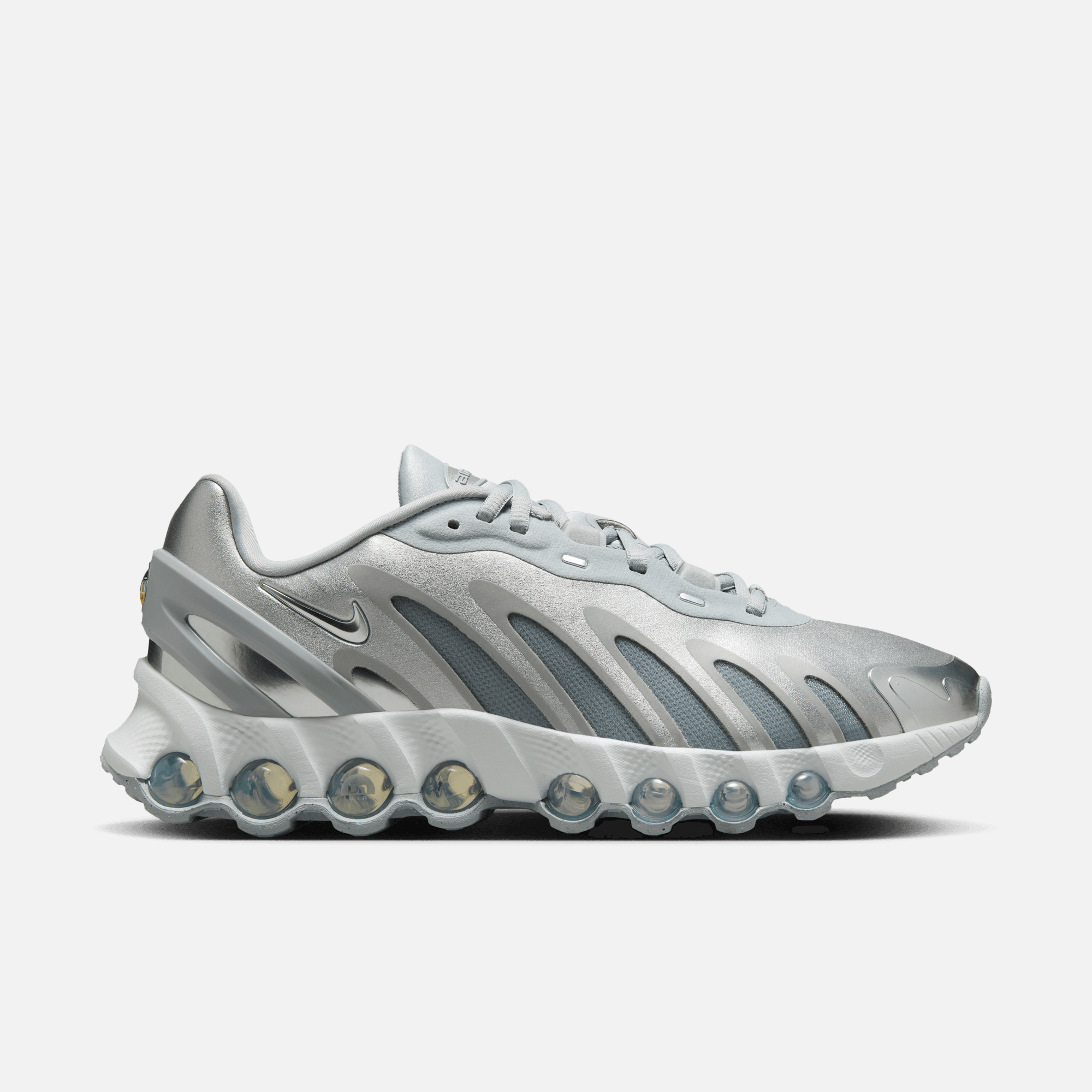 Nike Women's Air Max DN8 Wolf Grey Metallic Silver